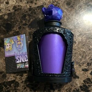 Monster High potion bottle with mystery doll